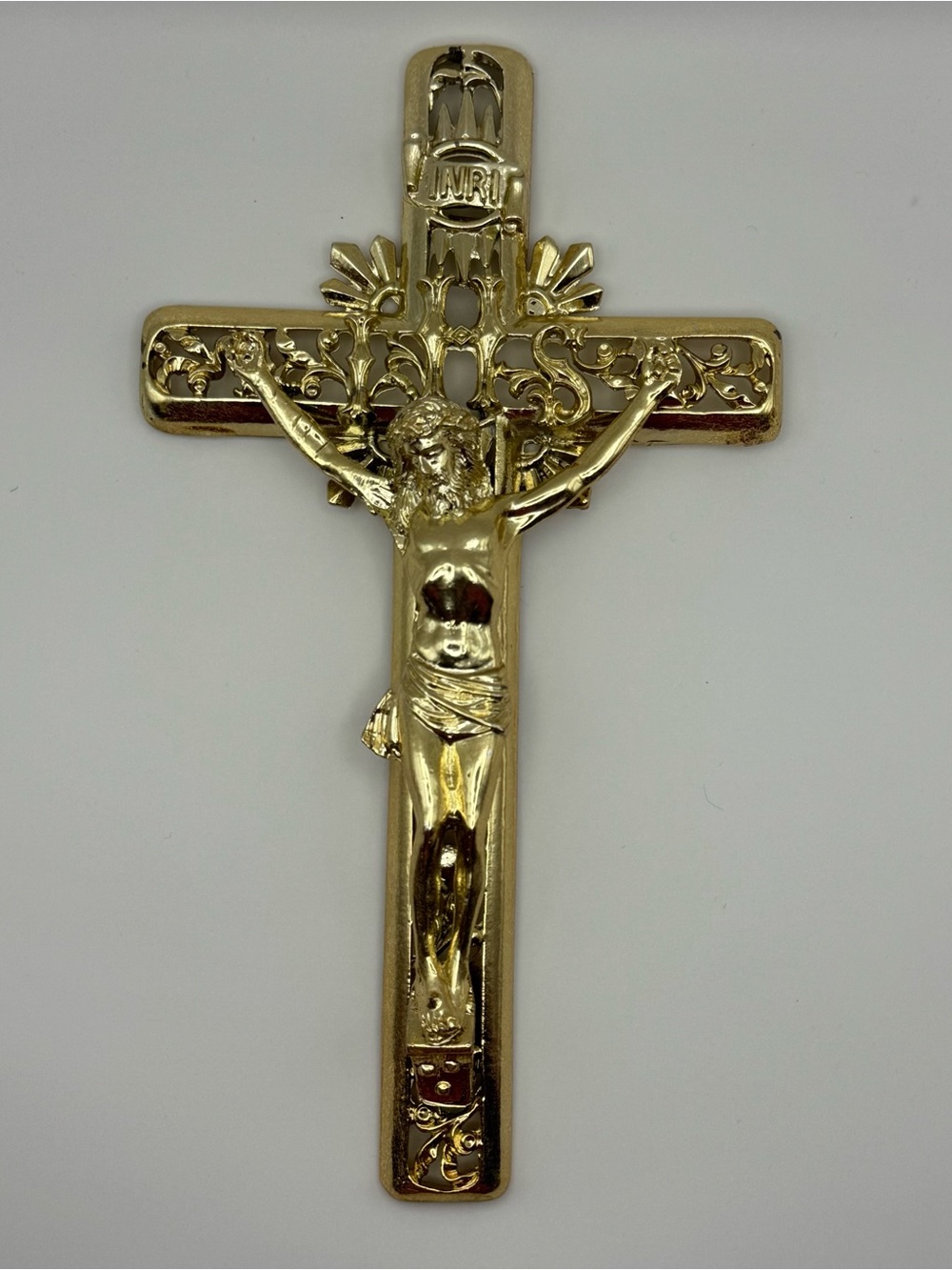 Vintage Ornate Gold Tone Crucifix Wall Cross Jesus INRI Openwork Religious Decor